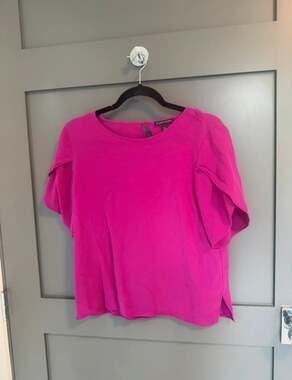 Eileen Fisher Silk Georgette Crepe Split Sleeve Blouse in Magenta